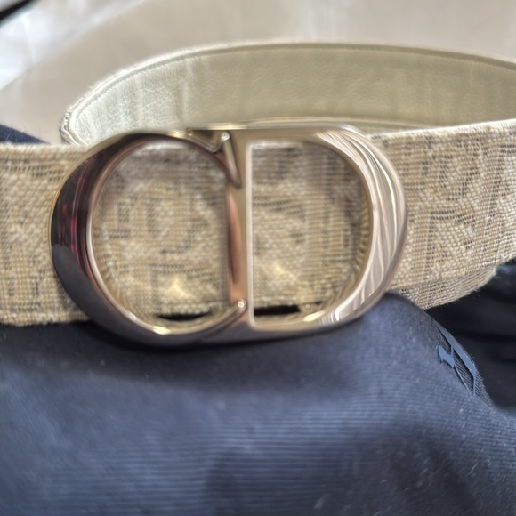 CD (christian dior) reversible belt authentic , used 1nce - Picture 5 of 8